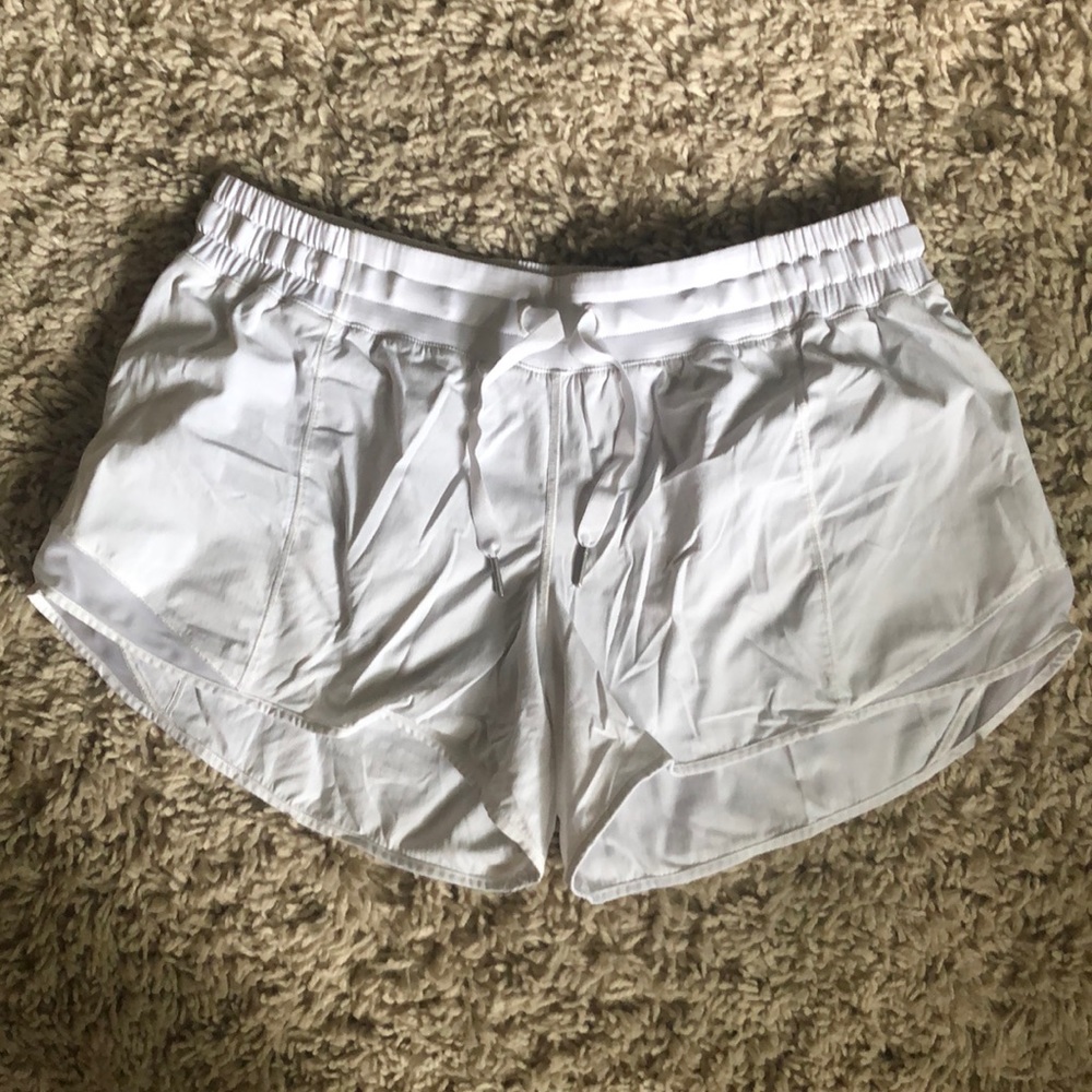 Lululemon hotty hot shorts 4” inseam